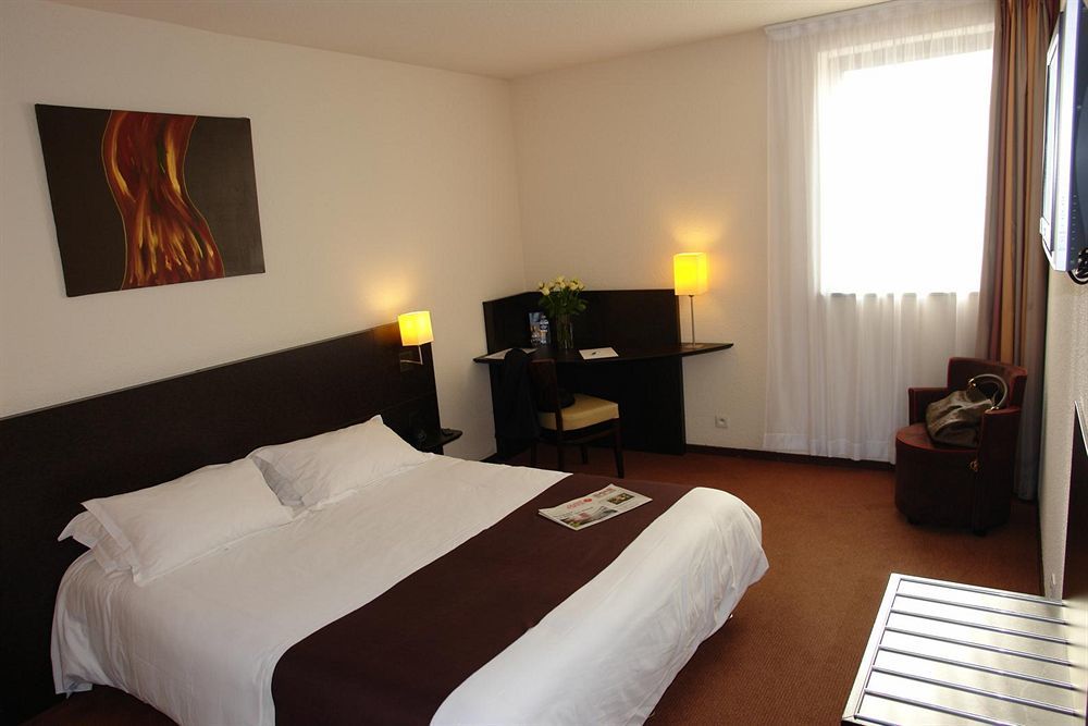 Brit Hotel Du Stade Rennes Ouest Quarto foto